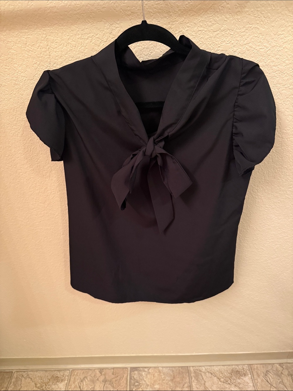 Black Tie-Neck Short Sleeve Women's Top